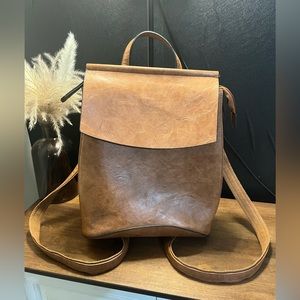 TARGET 🎯 BACKPACK/CROSSBODY PURSE